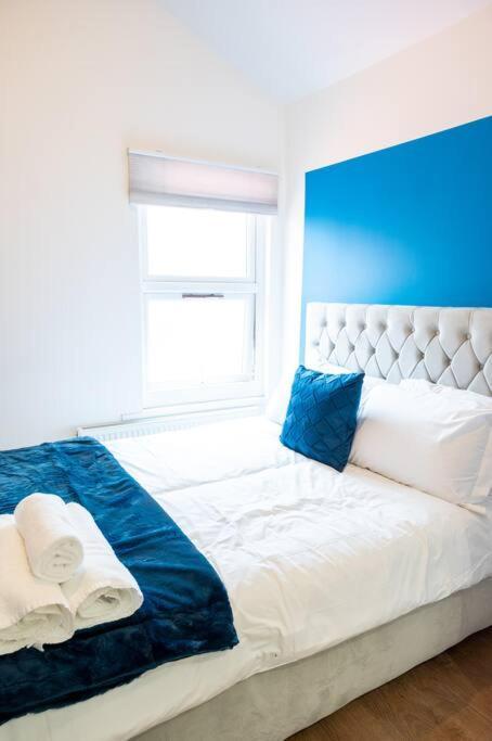 3Beds / 3Baths Close To Portobello Road لندن المظهر الخارجي الصورة